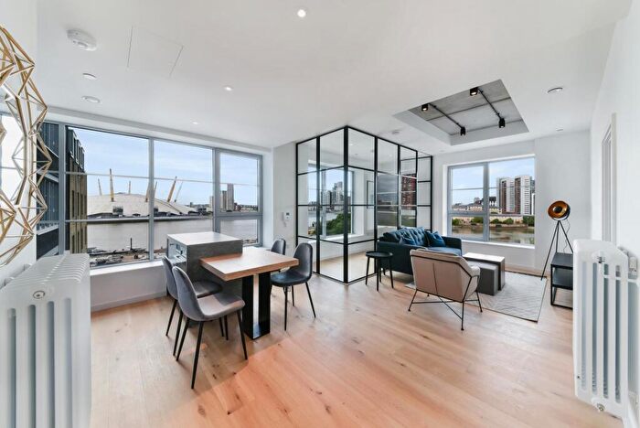 1 Bedroom Apartment To Rent In Douglass Tower, Goodluck Hope, London, E14