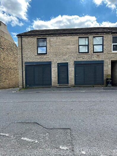 Property To Rent In Duckworth Lane, Bradford, West Yorkshire, BD9
