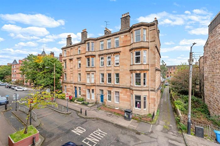 2 Bedroom Flat For Sale In / West Princes Street, Woodlands, G4