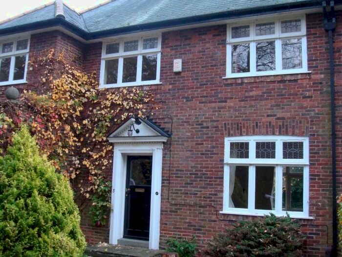 4 Bedroom Semi-Detached House To Rent In Philippas Drive, Harrogate HG2