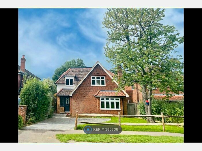 5 Bedroom Detached House To Rent In Great Bookham, Great Bookham, KT23