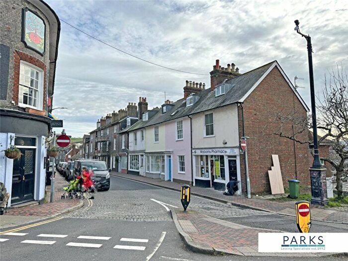 1 Bedroom Apartment To Rent In Lansdowne Place, Lewes, East Sussex, BN7