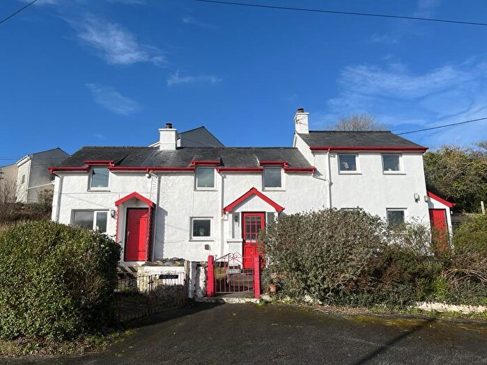 4 Bedroom Detached House For Sale In Yr Ogof, Ynys, Talsarnau, LL47