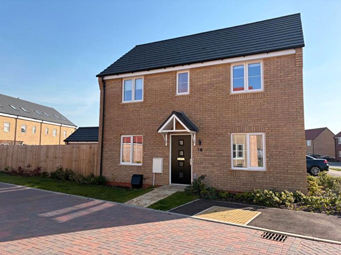 3 Bedroom Detached House For Sale In Thomas Mee Way, May's Place, Bourne, PE10