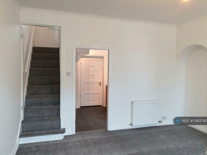 2 Bedroom Terraced House To Rent In Dean Street, Ilkley, LS29