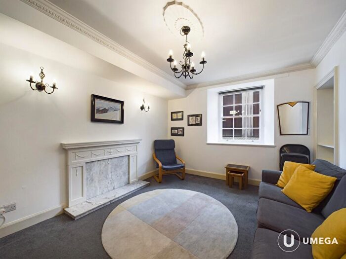 1 Bedroom Apartment To Rent In William Street, West End, Edinburgh, EH3