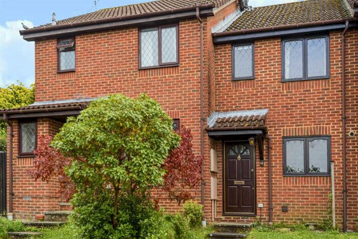 2 Bedroom Terraced House To Rent In Mill Close, Haslemere, GU27