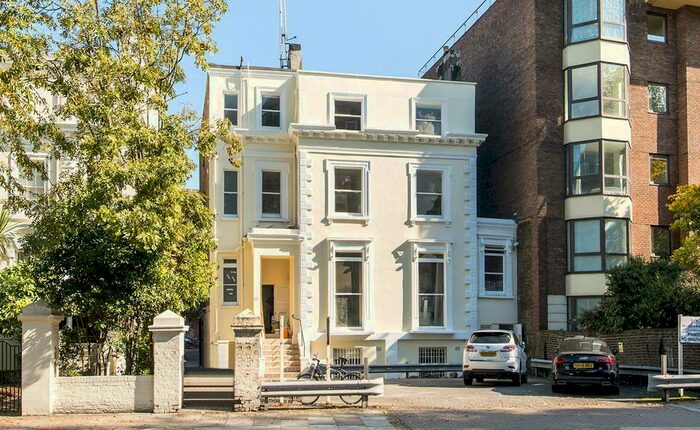 4 Bedroom Apartment To Rent In Finchley Road, St John's Wood, NW8