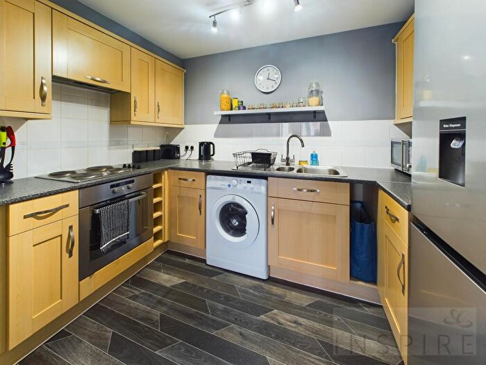2 Bedroom Flat For Sale In Commonwealth Drive, Howlands Court, RH10