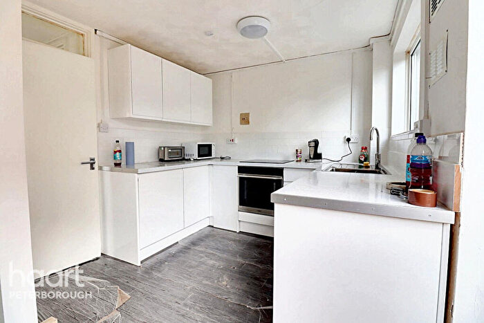 3 Bedroom Terraced House For Sale In Pendleton, Ravensthorpe, PE3