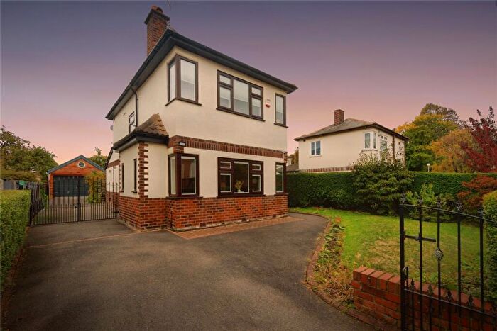 3 Bedroom Detached House For Sale In Delaunays Road, Sale, Greater Manchester, M33