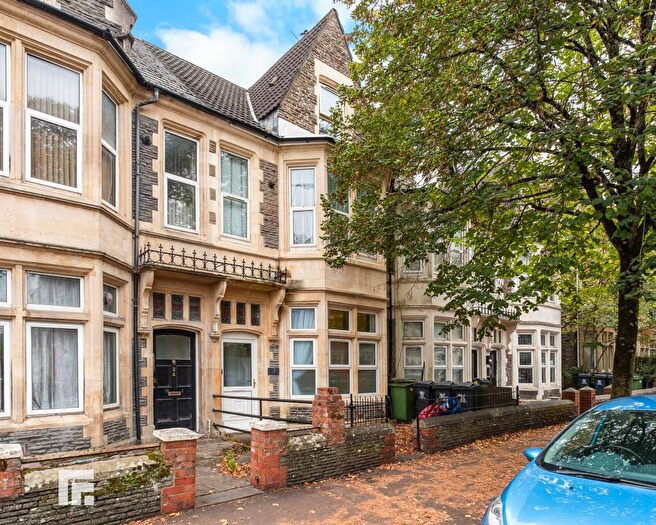 2 Bedroom Flat For Sale In Marlborough Road, Cardiff, CF23