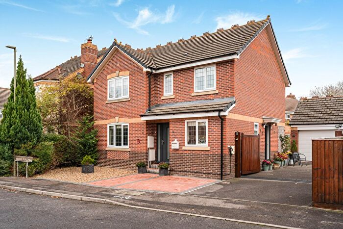 4 Bedroom Detached House For Sale In Middle Furlong, Didcot, OX11