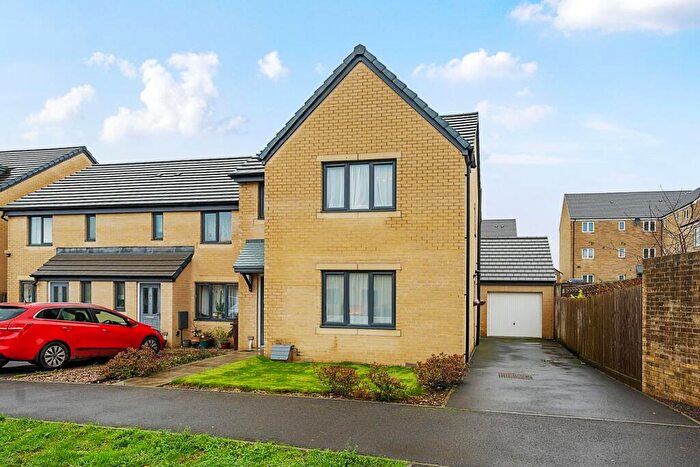 3 Bedroom Detached House For Sale In Blackberry Road, Frome, BA11