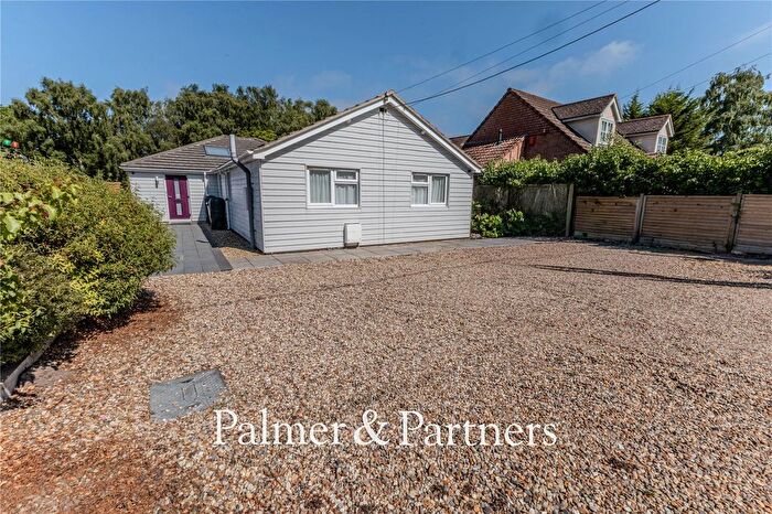 3 Bedroom Bungalow For Sale In Aldeburgh Road, Aldringham, Suffolk, IP16