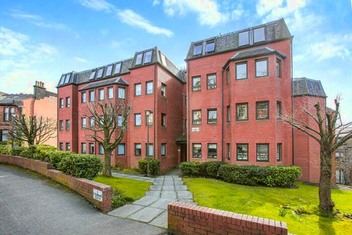 2 Bedroom Flat To Rent In Crown Road South, Glasgow, G12