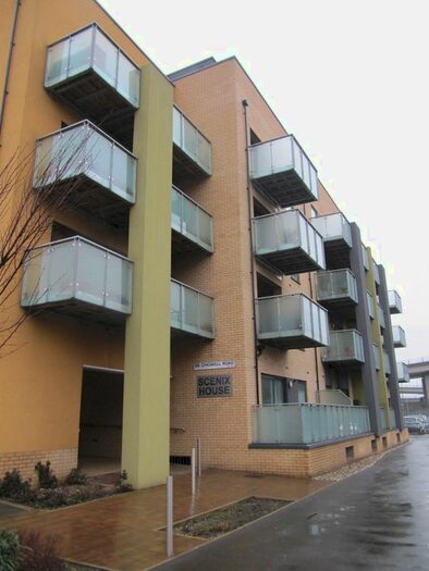 1 Bedroom Flat To Rent In Scenix, Chigwell Road, South Woodford, E18