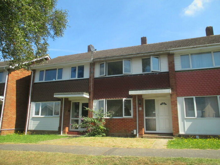 3 Bedroom Terraced House To Rent In Norset Road, Fareham, PO15