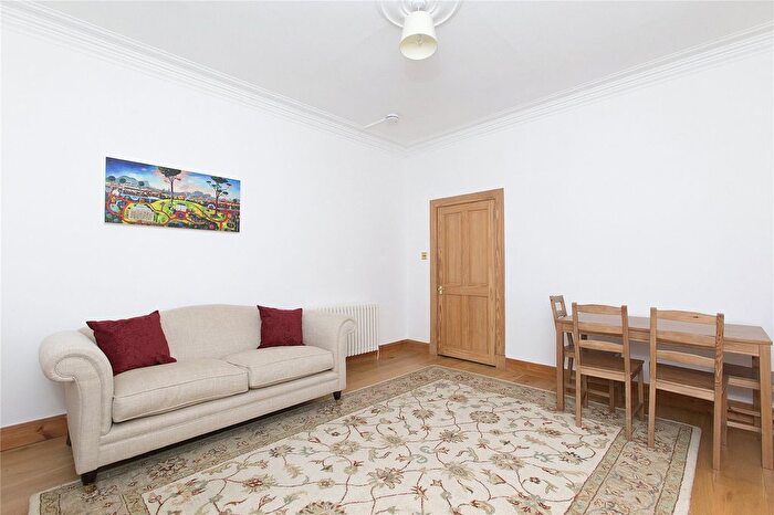 1 Bedroom Flat To Rent In Kemp Place, Edinburgh, EH3