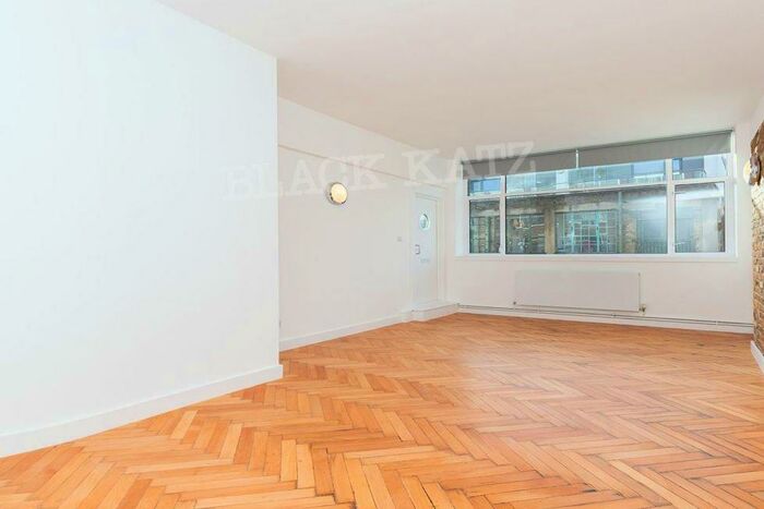 2 Bedroom Flat To Rent In Grove House-tudor Road, E9