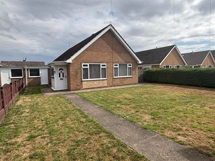 3 Bedroom Detached Bungalow For Sale In Hull Road, Howden, Goole, DN14