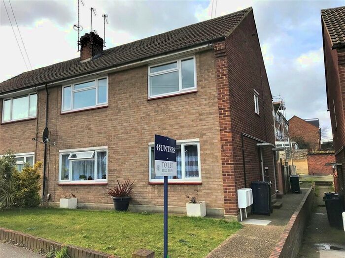 2 Bedroom Maisonette To Rent In Dudsbury Road, Dartford, DA1