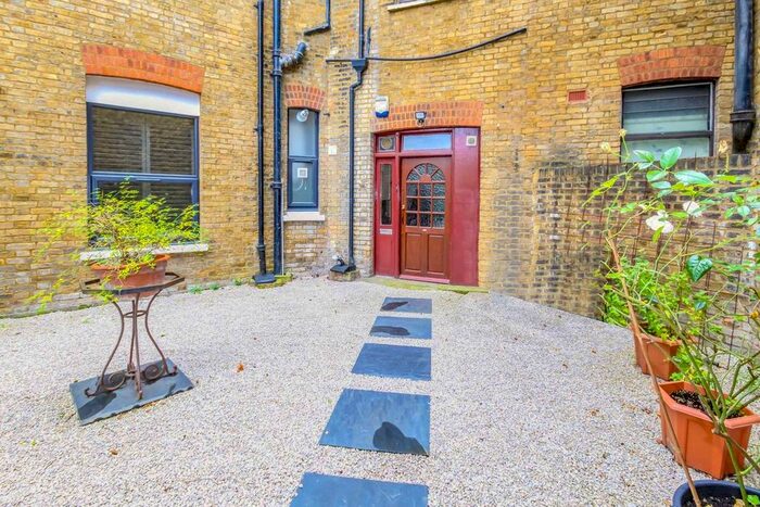 2 Bedroom Flat To Rent In Church Road, London W7