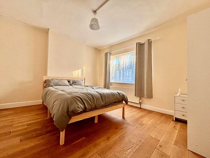 Flat To Rent In Gillingham Road, Gillingham, ME7