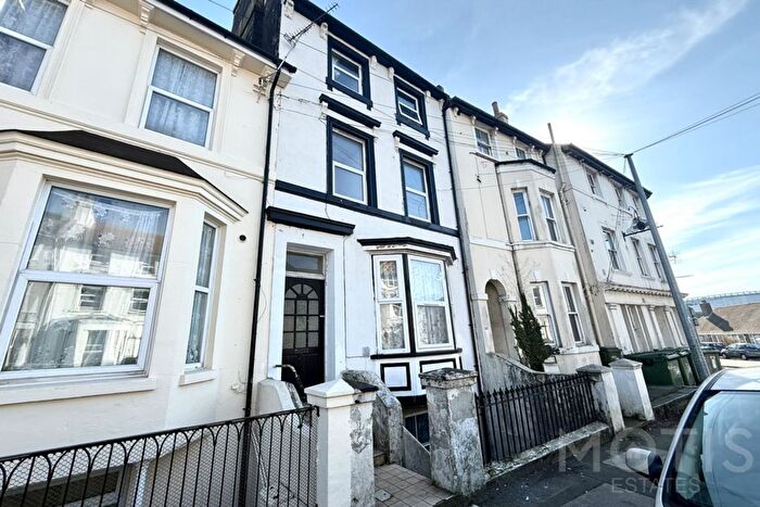 1 Bedroom Flat To Rent In Dover Road, Folkestone, CT20