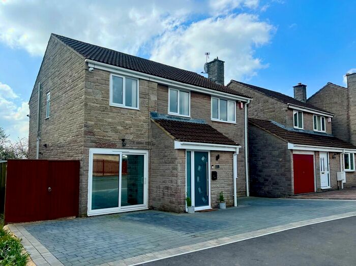 5 Bedroom Detached House For Sale In Paulmont Rise, Temple Cloud, Bristol, BS39