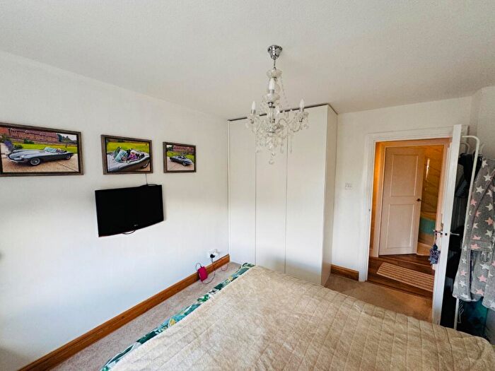 1 Bedroom Apartment For Sale In Santana, Brent Road, Shooters Hill, London, SE18