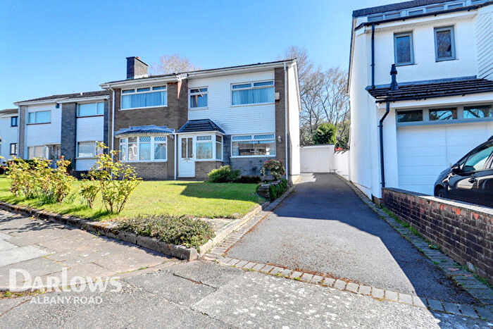 4 Bedroom Detached House For Sale In Cefn Coed Avenue, Cardiff, CF23