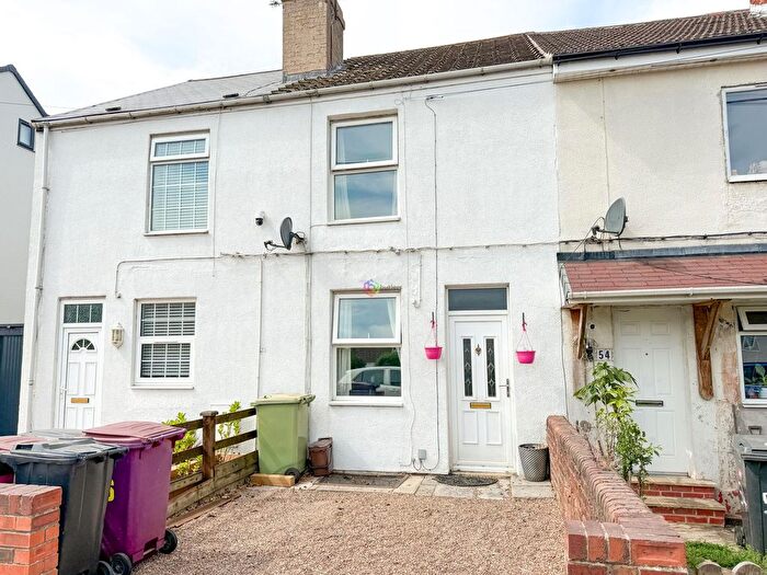 3 Bedroom Terraced House For Sale In Mansfield Road, Killamarsh, S21