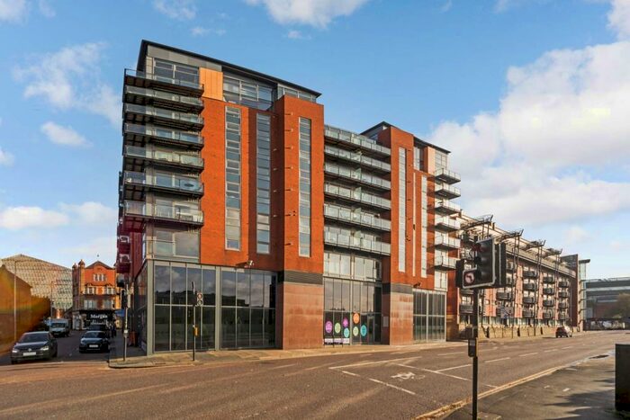 2 Bedroom Apartment To Rent In Dunlop Street, Glasgow, G1