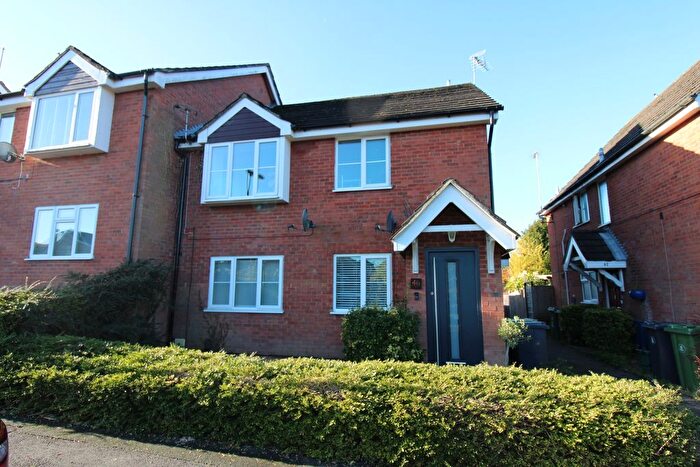 2 Bedroom Maisonette To Rent In Sandringham Way, Frimley, Camberley, Surrey, GU16