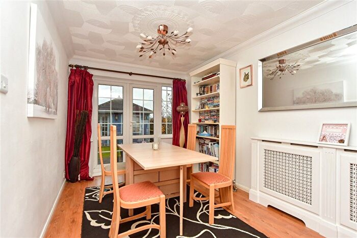 3 Bedroom End Terrace House For Sale In Hasted Road, Newington, Sittingbourne, Kent, ME9