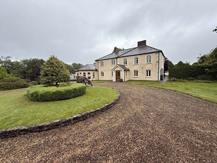 6 Bedroom House To Rent In Pound Lane, Downhead, Shepton Mallet, BA4