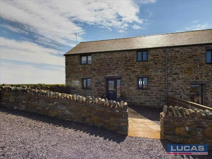 2 Bedroom Cottage For Sale In Black Seal Barn, Llanfechell, LL68