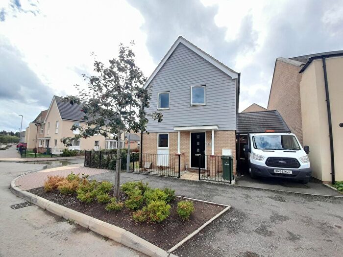 4 Bedroom House To Rent In Heren Lane, Whitehouse Park, MK8