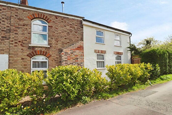 3 Bedroom End Terrace House For Sale In North Halls, Binbrook, LN8