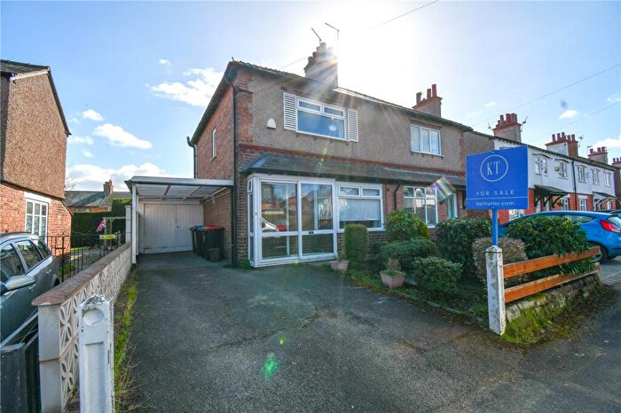 2 Bedroom Semi-Detached House For Sale In Dudleston Road, Little Sutton, Ellesmere Port, CH66