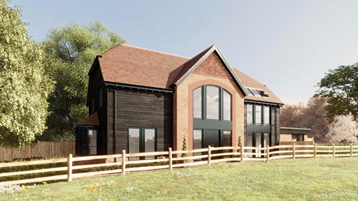 5 Bedroom Detached House For Sale In Fairlawn Road, Banstead, SM7