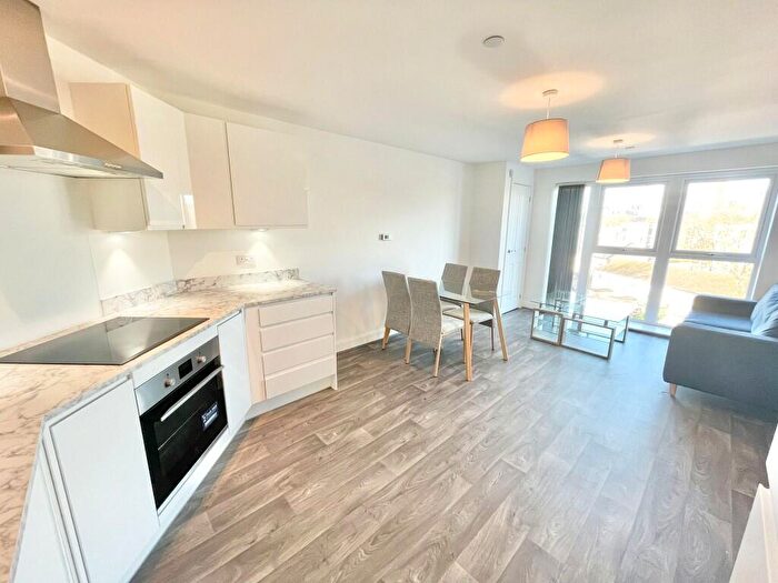 1 Bedroom Flat To Rent In Tomlinson Street, Manchester, Greater Manchester, M15