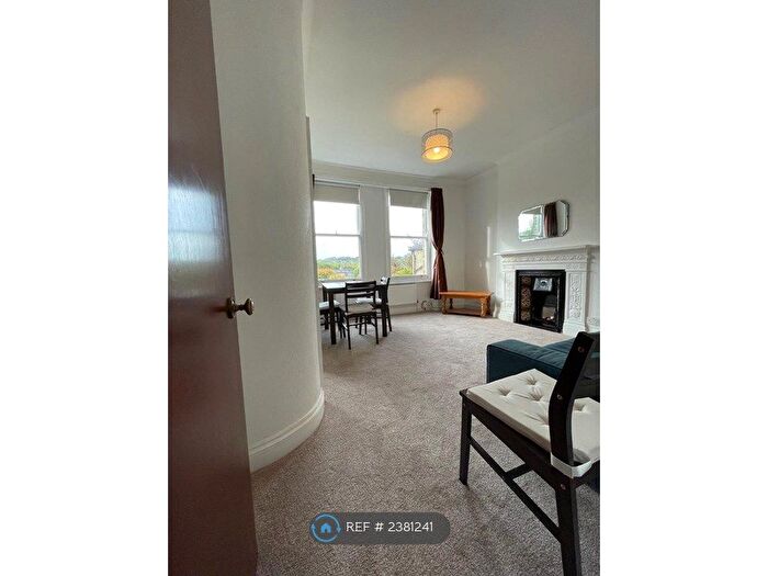 1 Bedroom Flat To Rent In Hillfield Avenue, London, N8