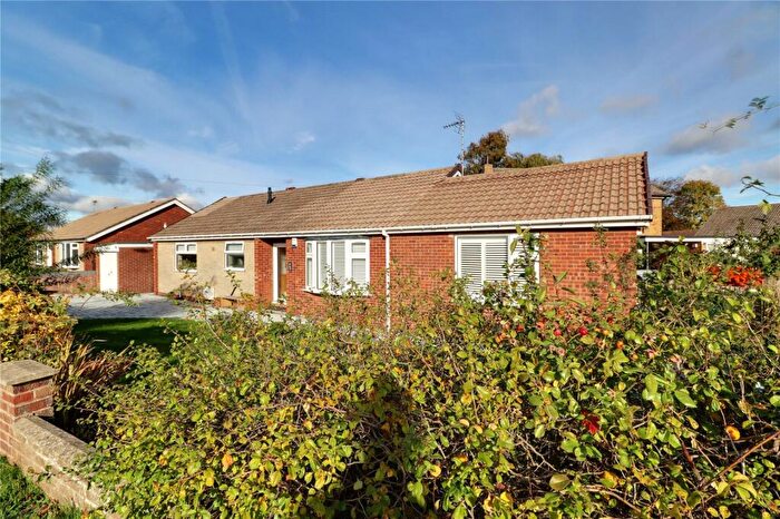 4 Bedroom Bungalow For Sale In Doncaster Road, Westwoodside, Lincolnshire, DN9