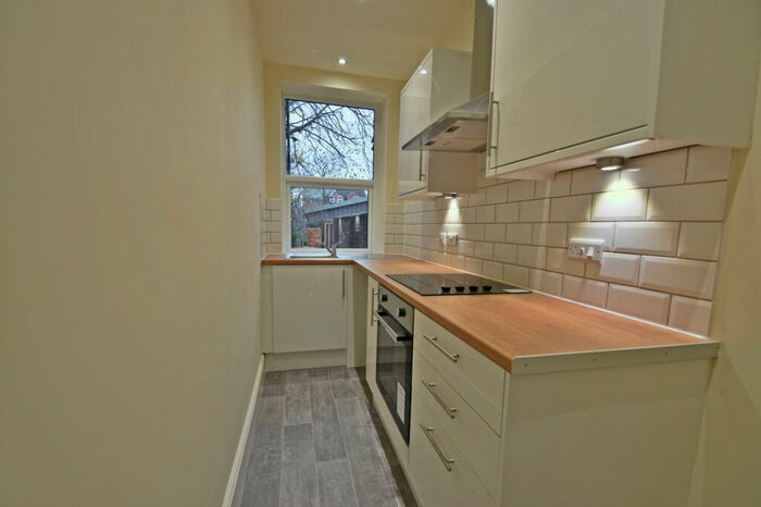 Studio To Rent In Windsor Road, Manchester, M19