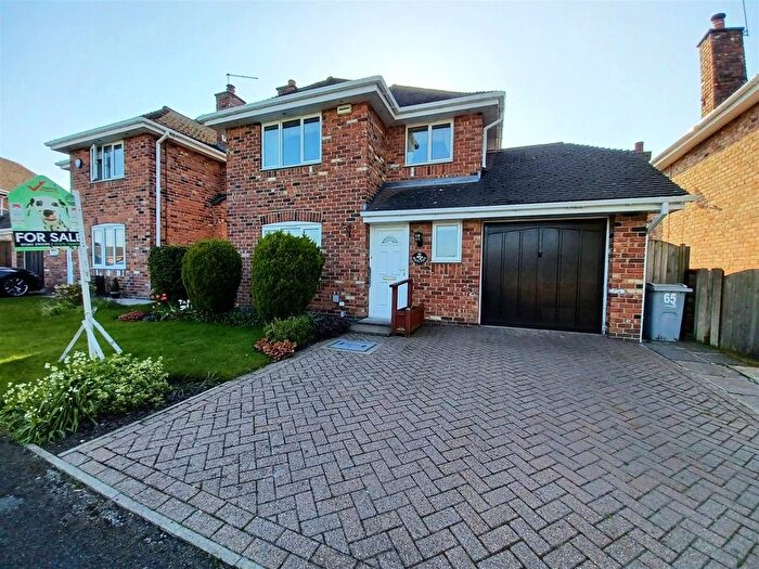 4 Bedroom Property For Sale In Henshall Hall Drive, Congleton, CW12