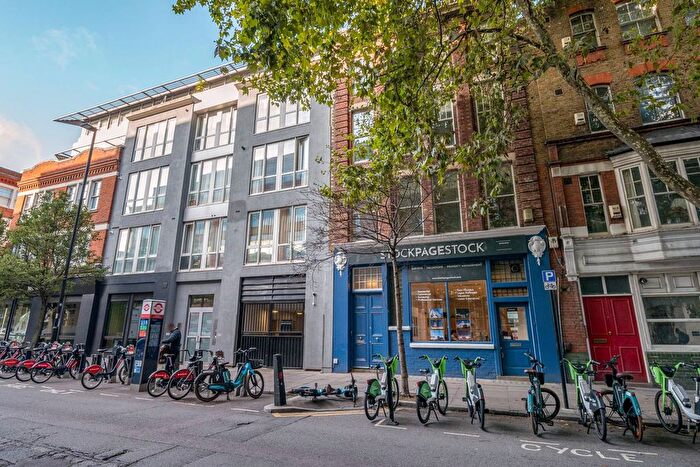 1 Bedroom Flat For Sale In Goswell Road, Clerkenwell, London, EC1V