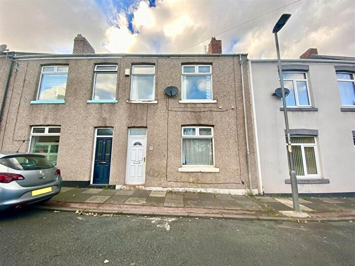 3 Bedroom Terraced House For Sale In North Street, Spennymoor, County Durham, DL16