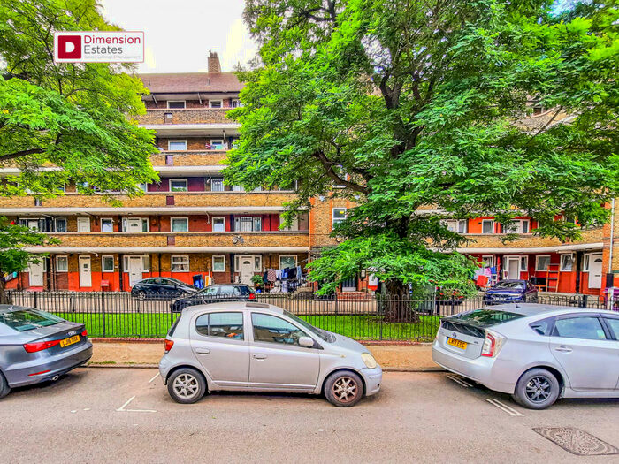 3 Bedroom Flat To Rent In Tent Street, Whitechapel, Bethnal Green, London, E1